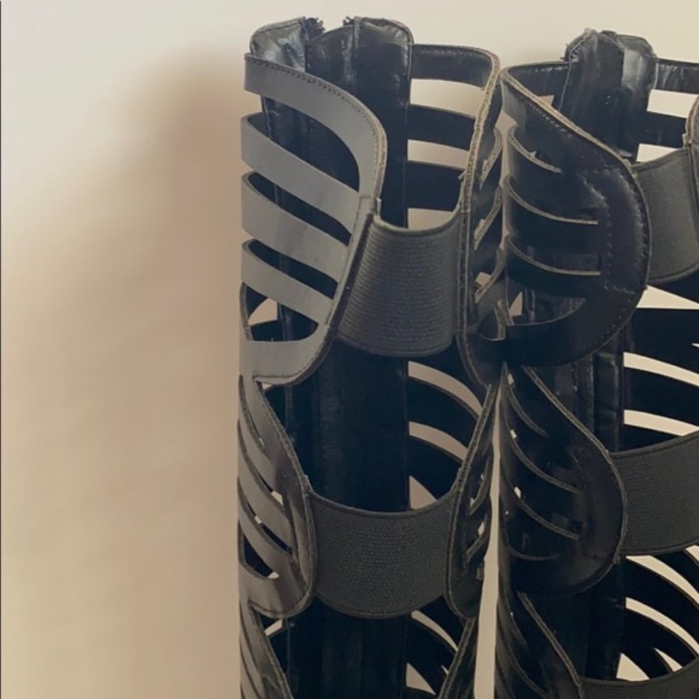 Eye Candie Black Gladiator Style High Heel Sandals - Picture 5 of 12